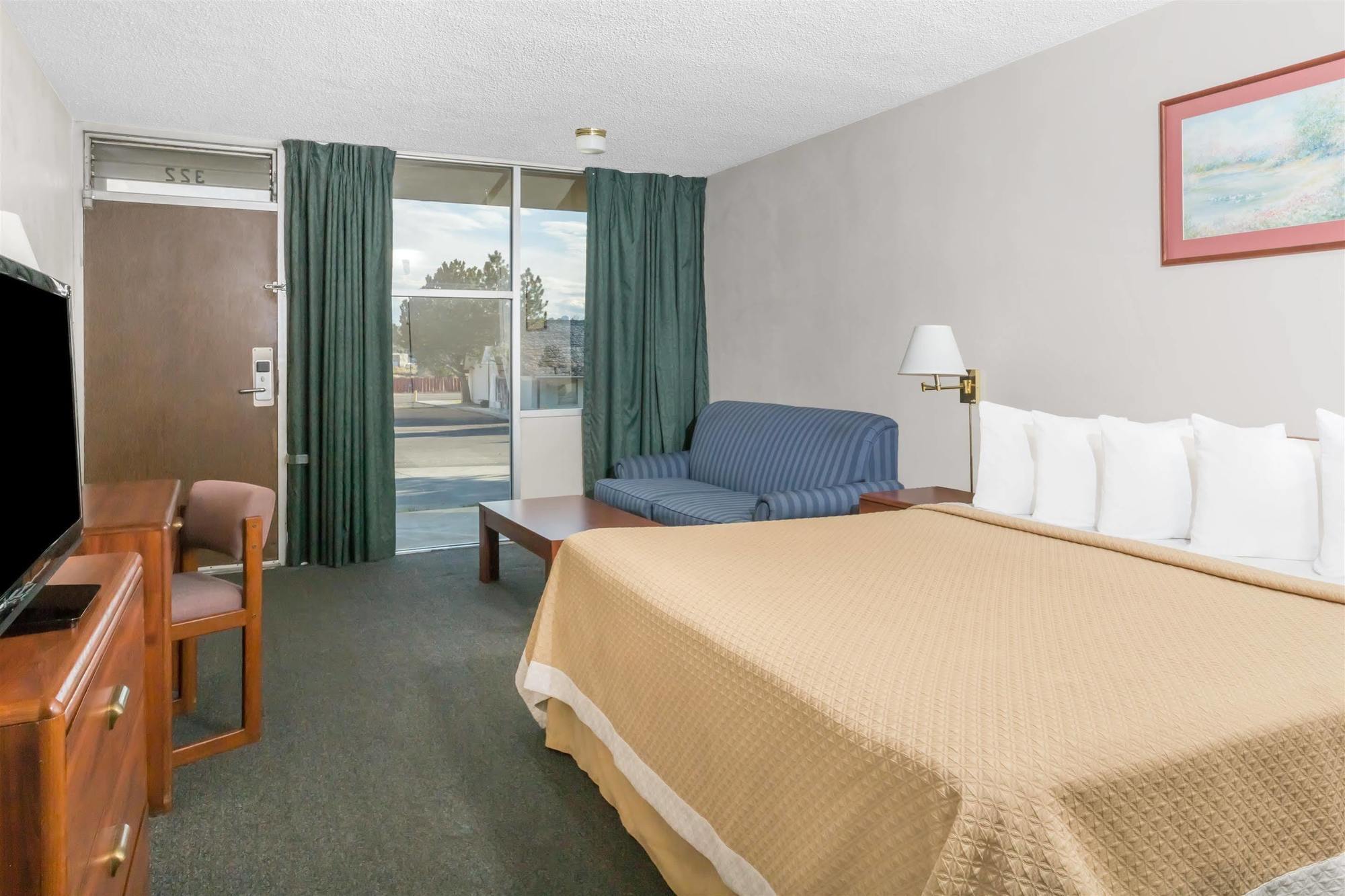Days Inn By Wyndham Rock Springs Eksteriør billede